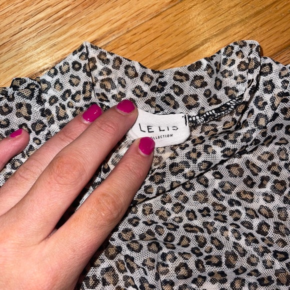 Sheer Leopard Print Bodysuit - Picture 3 of 4